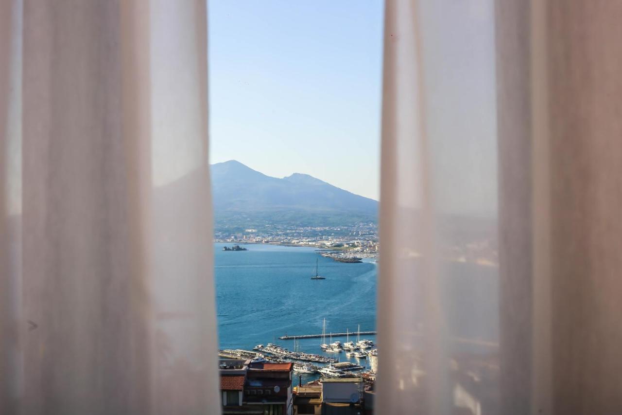 Experience Boutique Hotel - Villa Cimmino กาสเตลลัมมาเร ดิ สตาเบีย ภายนอก รูปภาพ