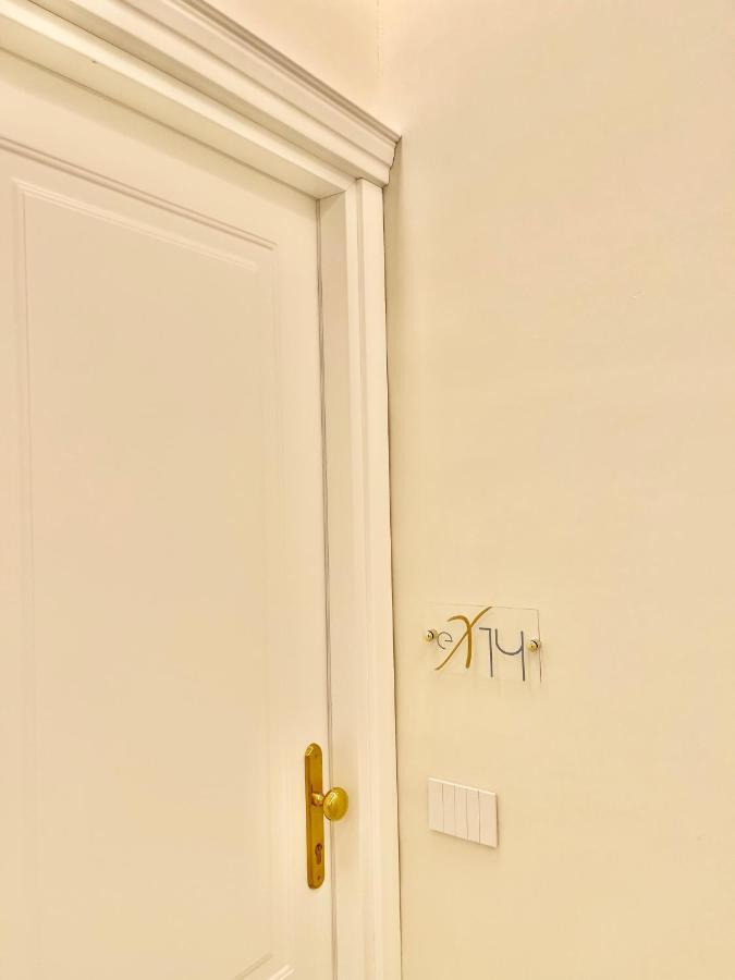 Experience Boutique Hotel - Villa Cimmino กาสเตลลัมมาเร ดิ สตาเบีย ภายนอก รูปภาพ